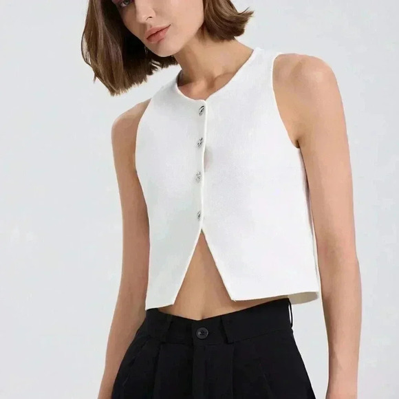 White Casual Women's Knitted Short Vest - Picture 5 of 5